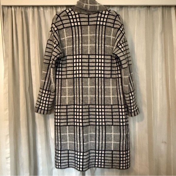 A New Day Gray Plaid Long Cardigan Coatigan Women’s Medium Cozy Open Front - Picture 2 of 4